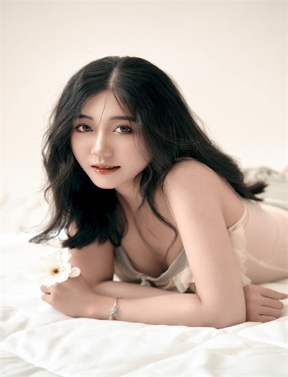 《巨石上的双塔》讲了什么故事？完整剧情详细介绍